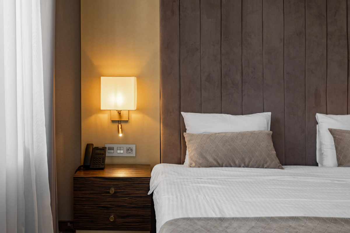 Отель Ирыстон