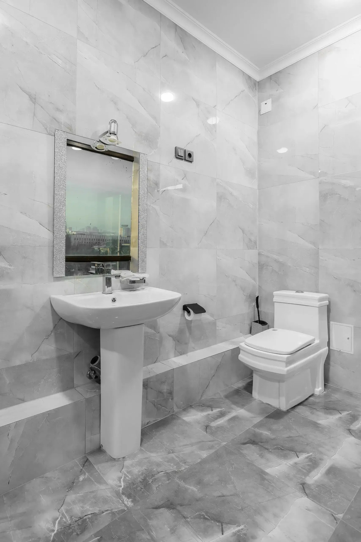 Отель Grand Opera