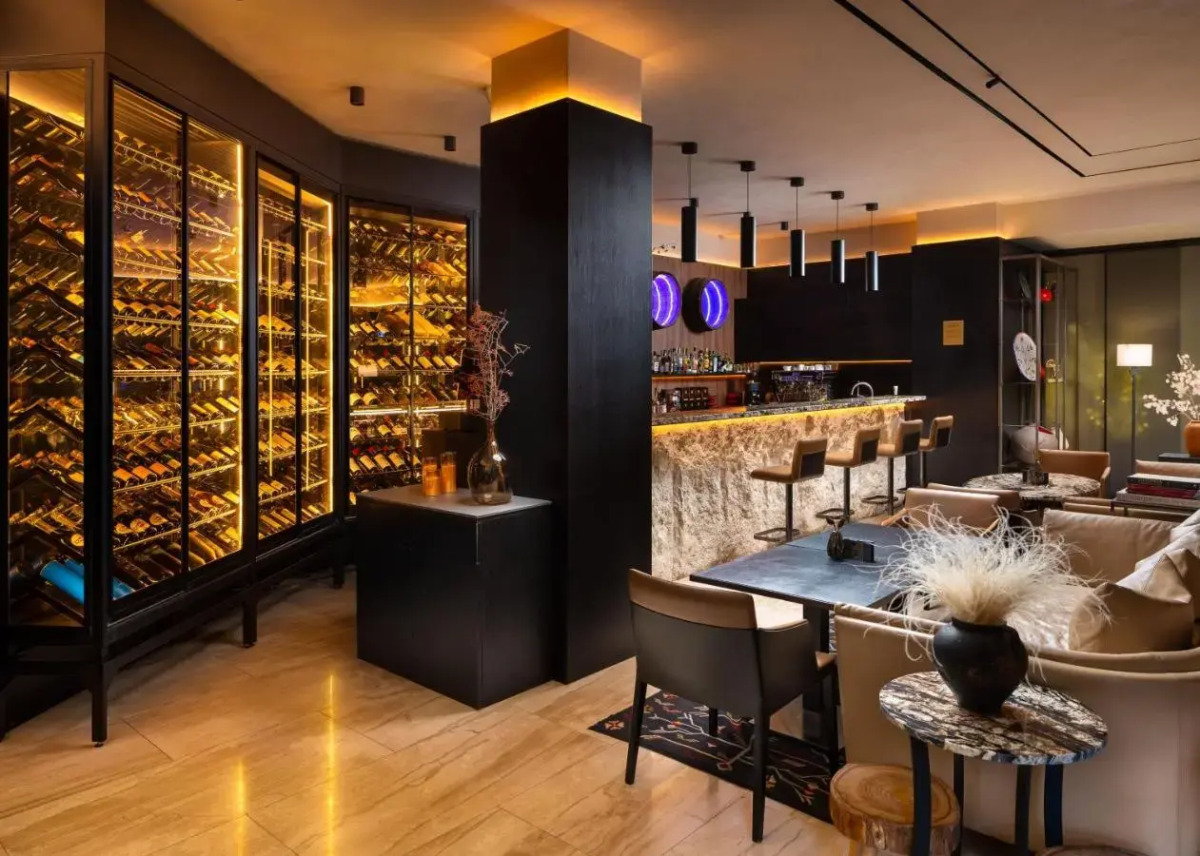 Отель BERD'S Design Hotel