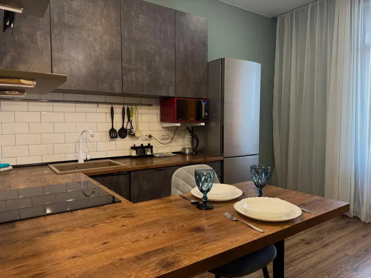 Апартаменты Аврора на Михалицына 1, 10 этаж