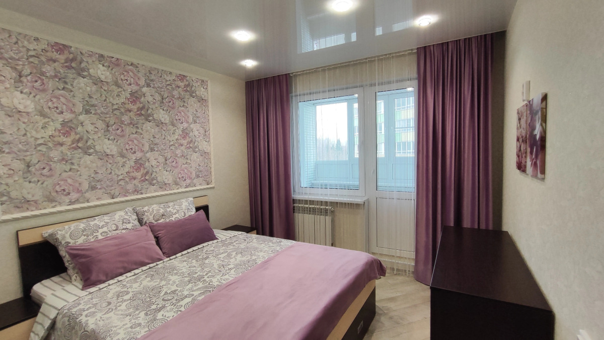 Апартаменты Комфортная евро-трехкомнатная квартира