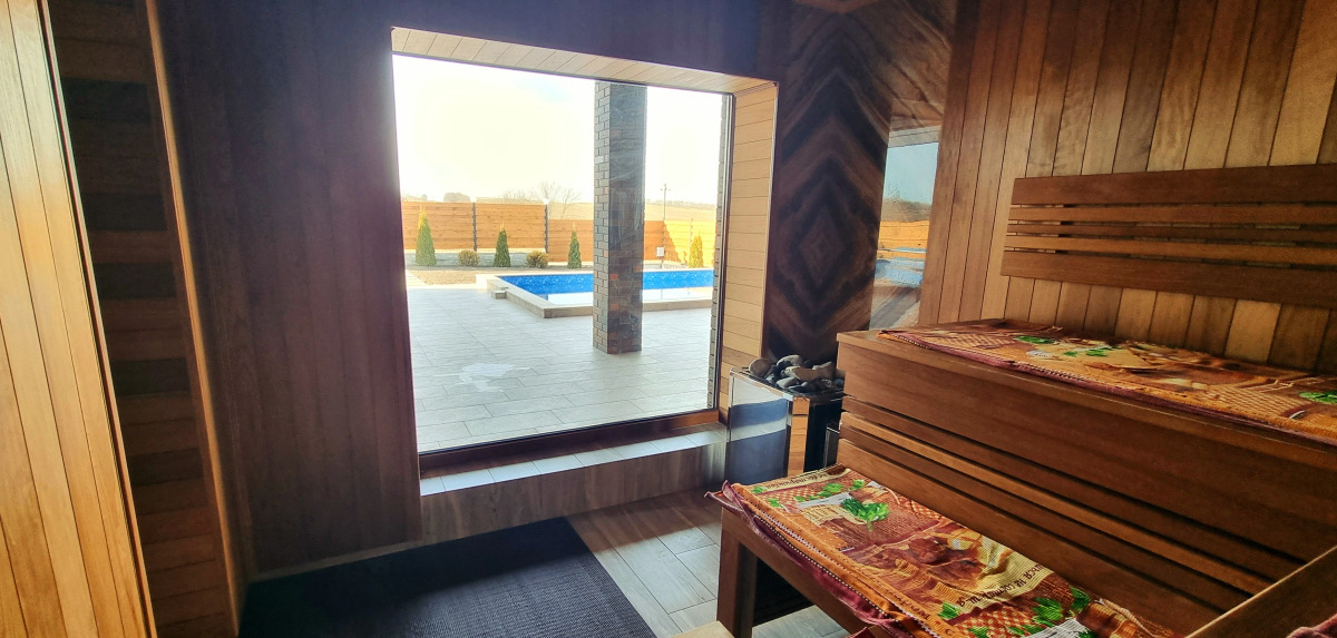 Гостевой дом N2 Четыре сезона