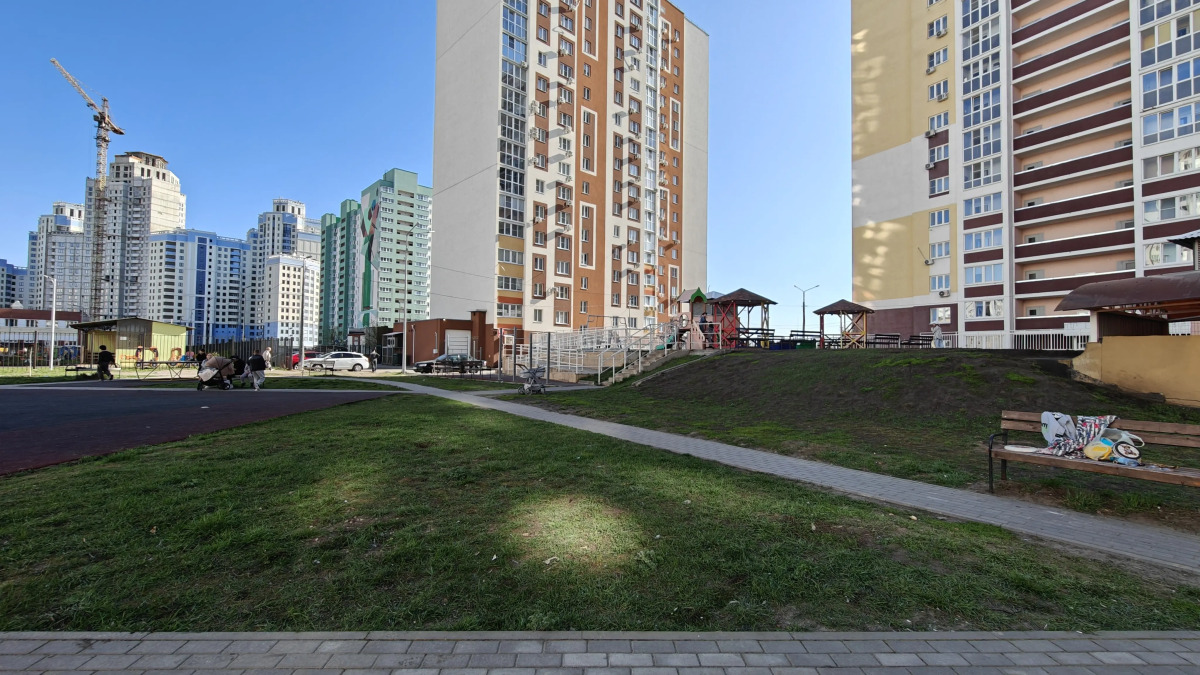 Квартира сеть ТЕРРА48, Семейный на Стаханова