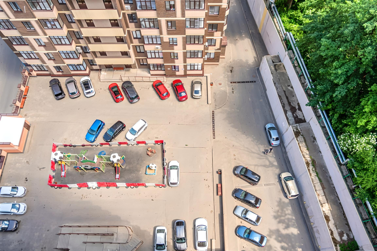 Апартаменты в центре города с видом на парк