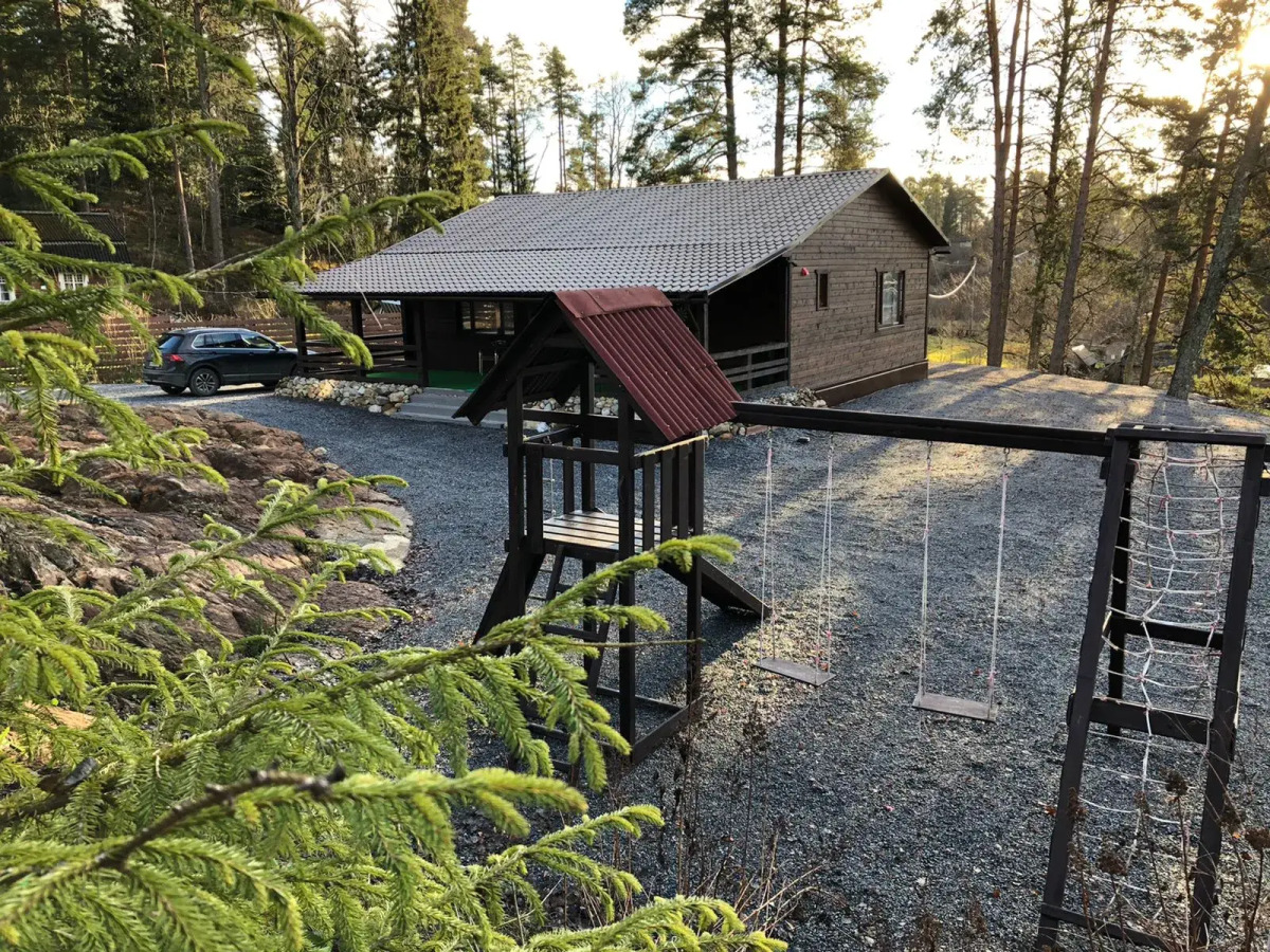 Частный Дом на Скале