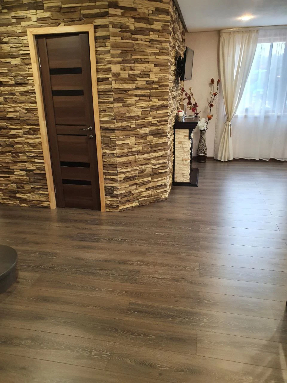 Частный дом Дом возле Ясеня