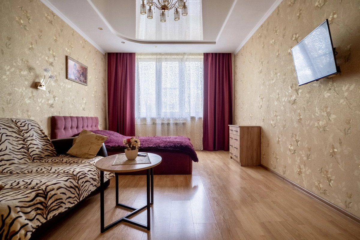 Апартаменты Юлиуса Фучика 5