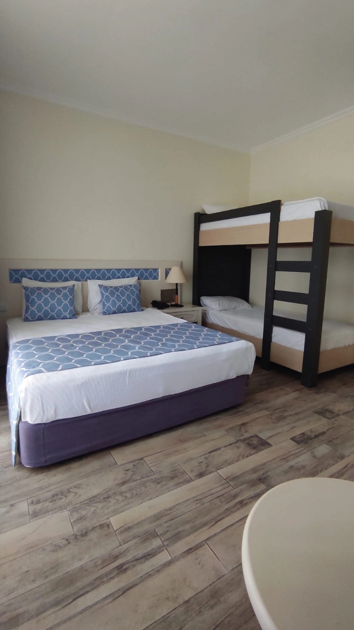 Отель Asteria Family Resort Side