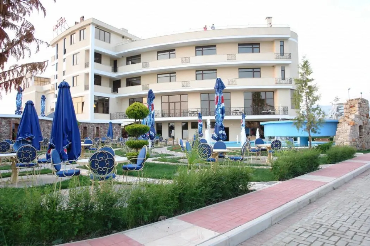 Отель Airport Tirana