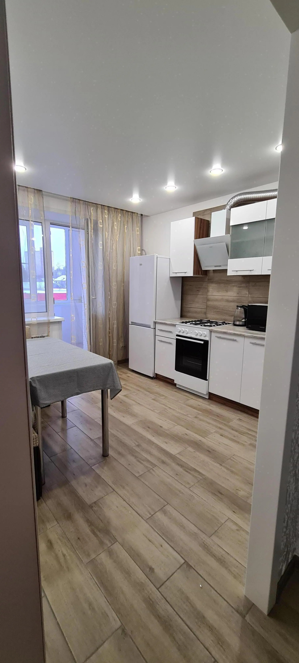 Апартаменты White