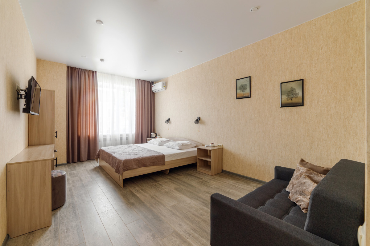 Отель Платон