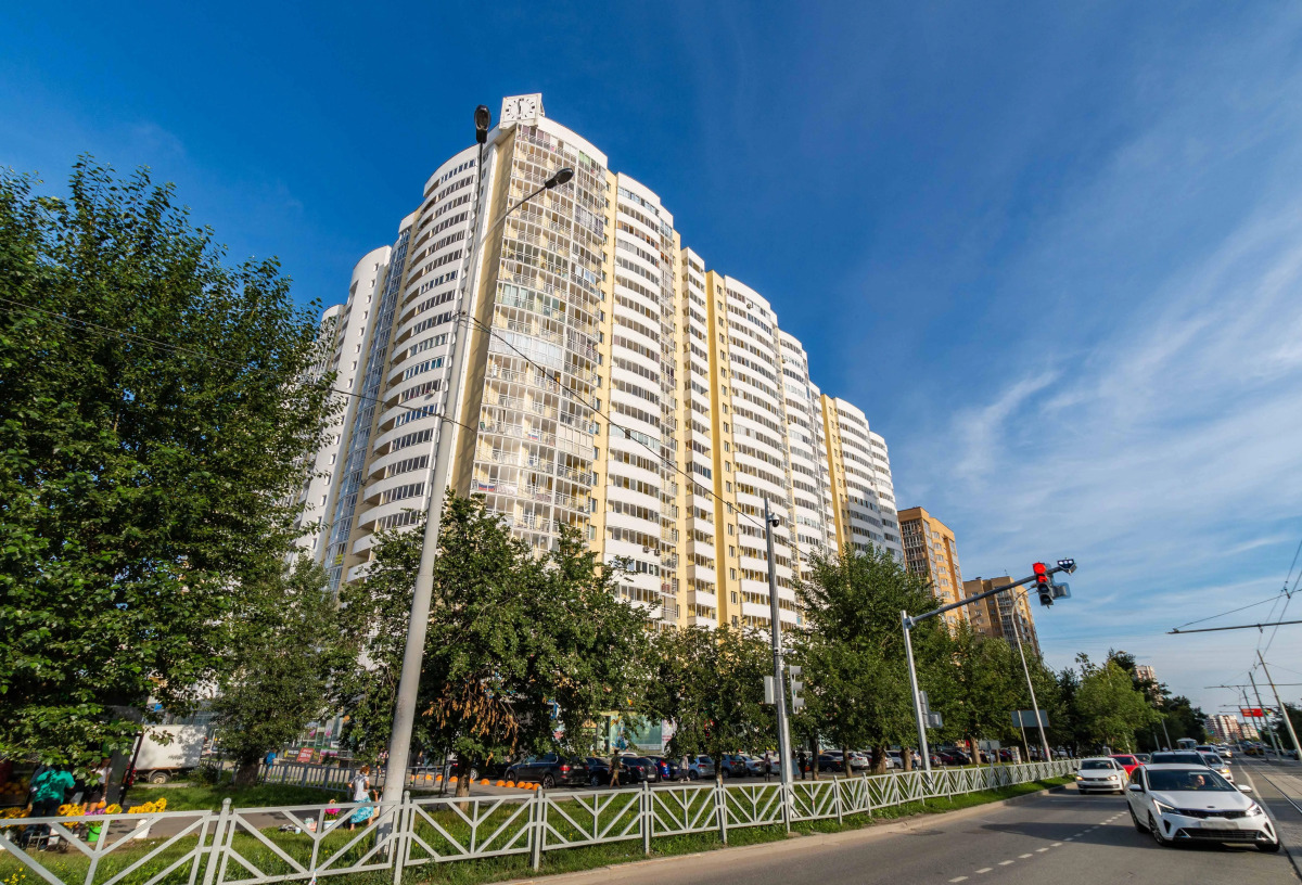 Апартаменты DreamHouse 8 марта 167