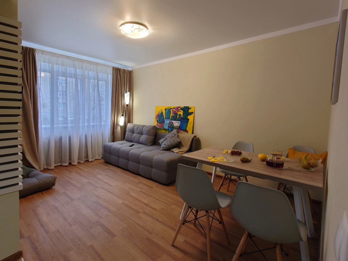 Апартаменты Квартира в Центре Города N