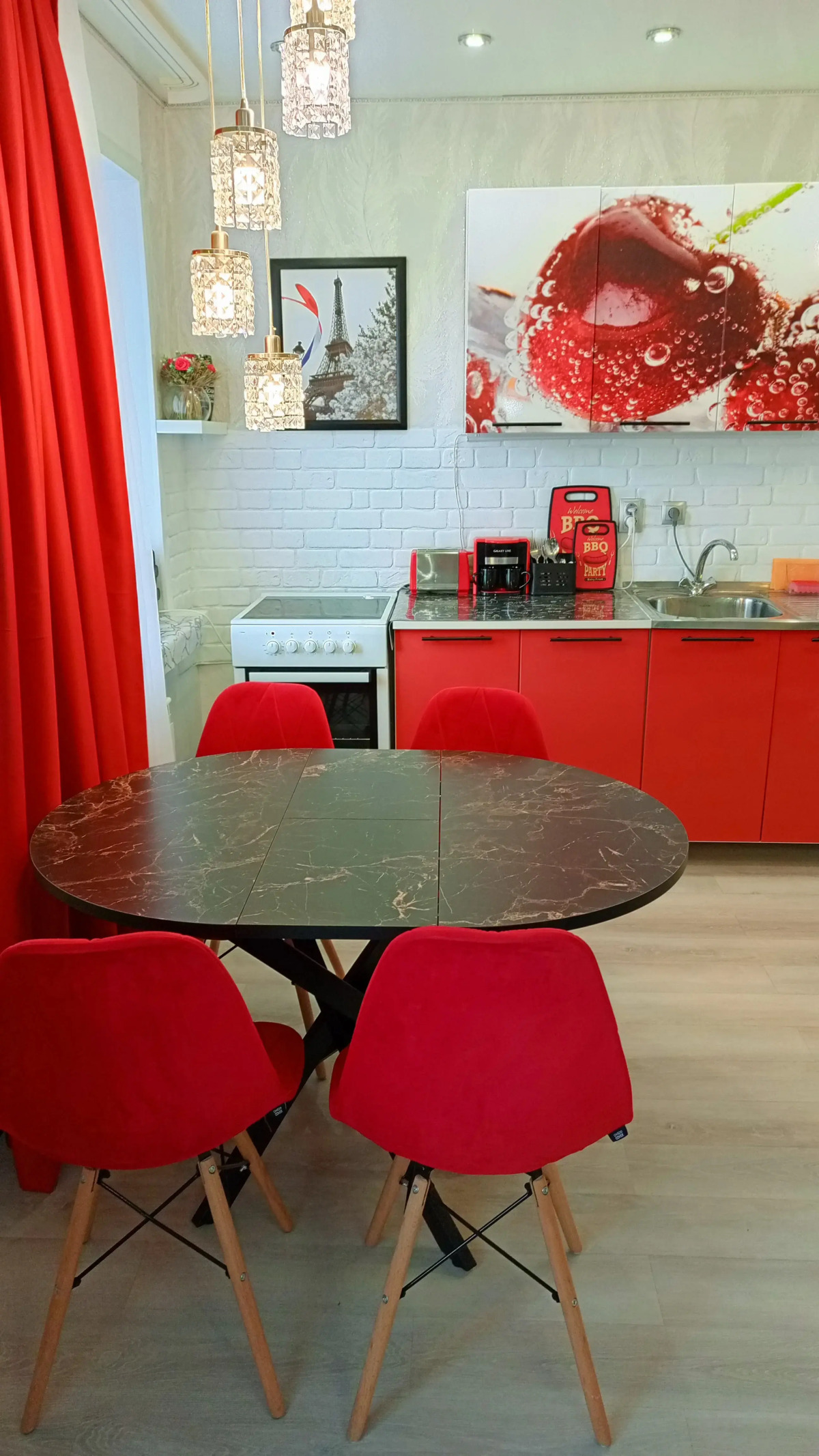 Апартаменты Уютные в высотке на Университетском