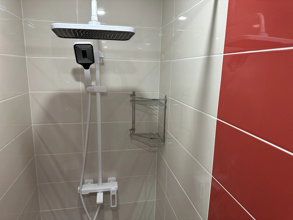 Апартаменты Форд против Феррари