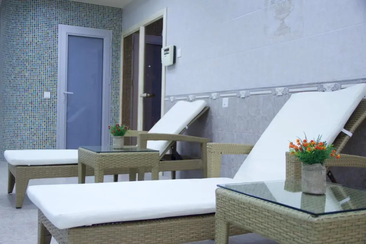 Отель Атлас