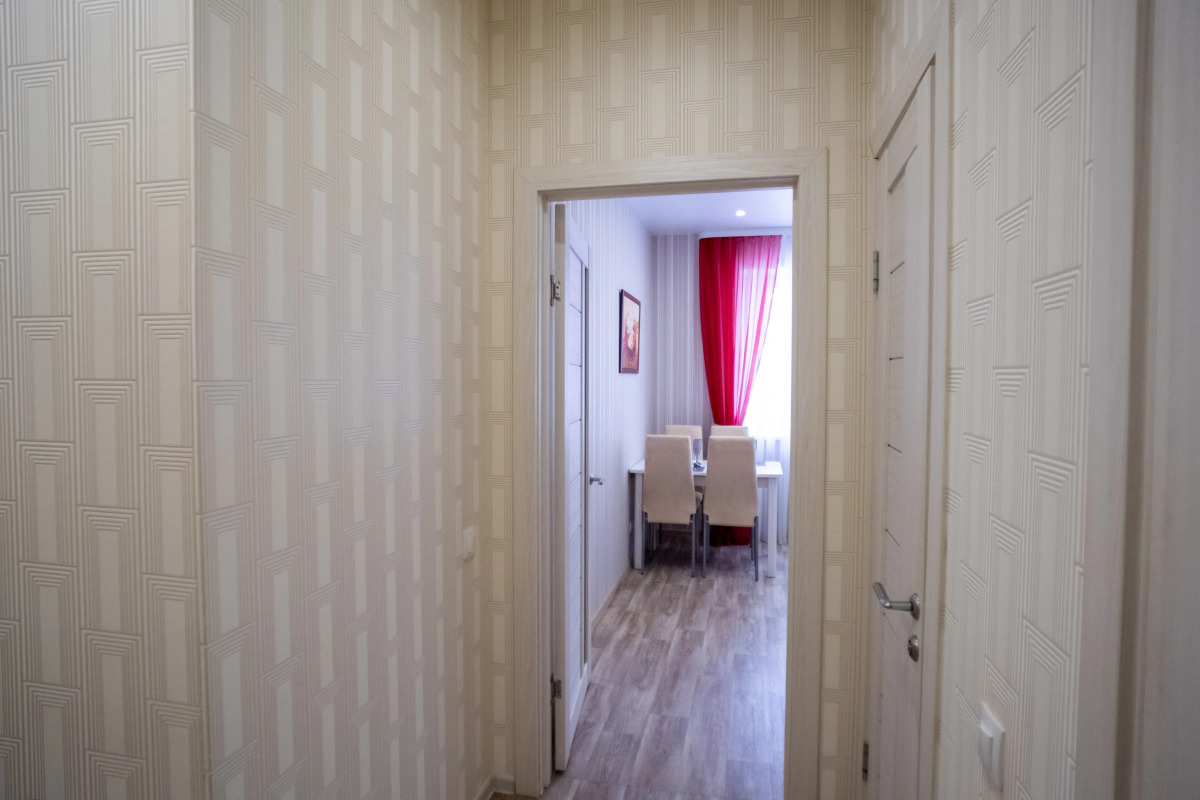 Апартаменты трехкомнатные в центральном районе города