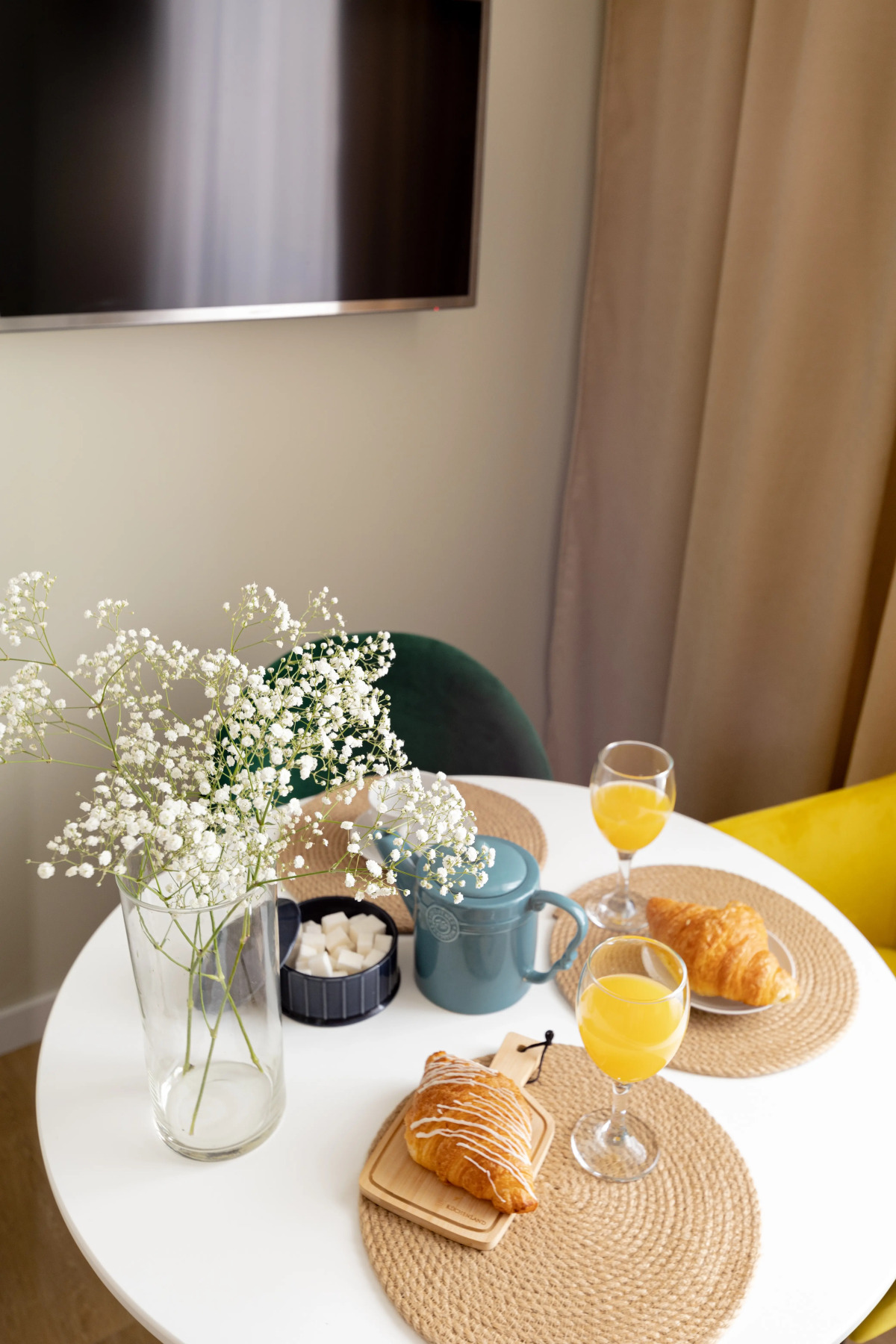 Квартира Двухкомнатная Неопарк около метро Московская, Звёздная