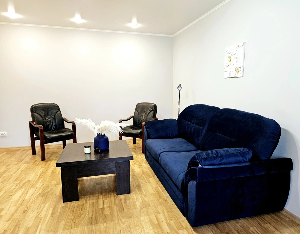 Квартира Неотель на Площади Ленина, рядом Театр Оперы и Балета