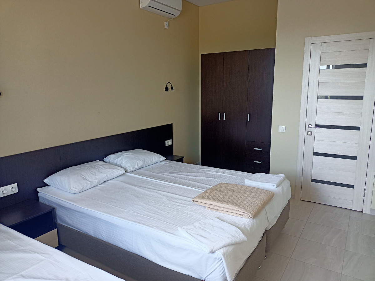 Курортный отель Sun Village