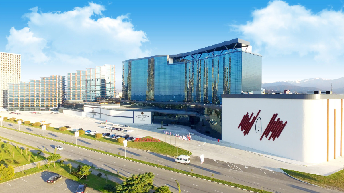 Отель Euphoria Batumi Convention & Casino Hotel