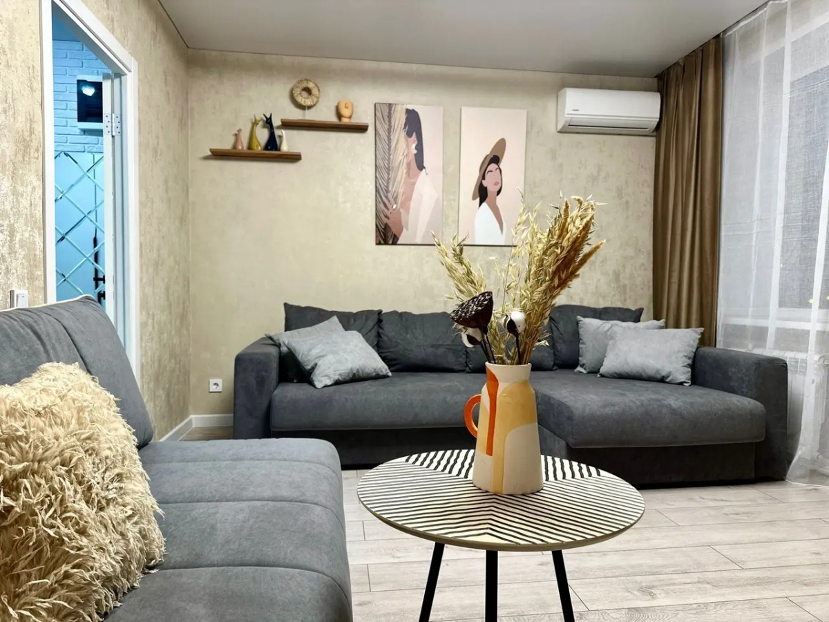 Квартира с дизайнерским ремонтом Cталинка