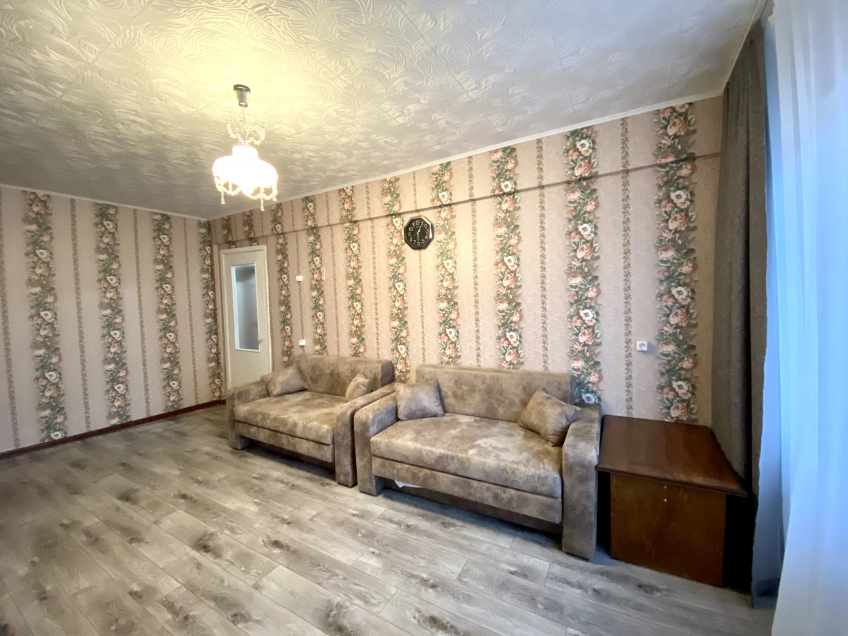 Вместительная квартира рядом СК Олимп