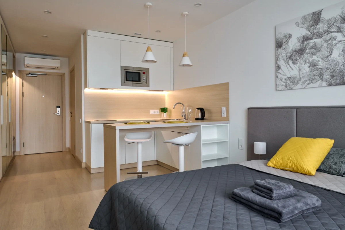 Апартаменты на улице Леонова 18