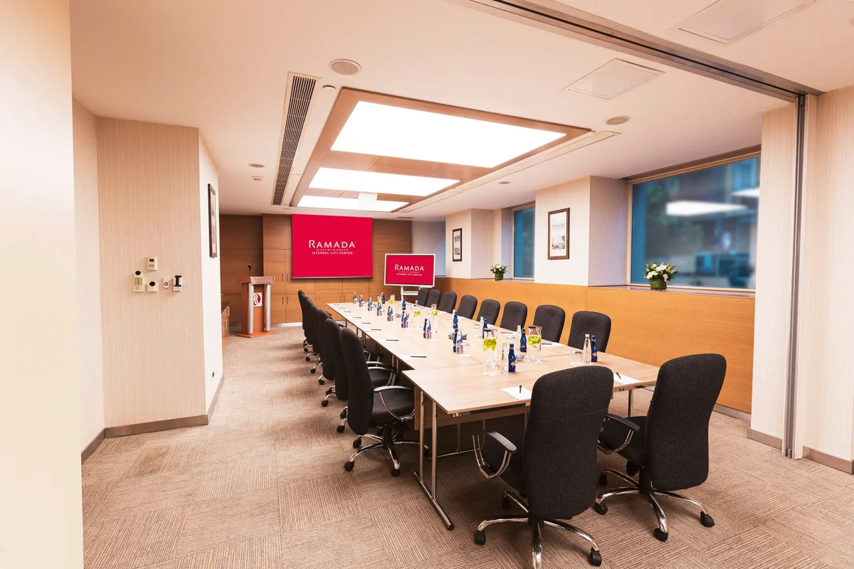 Отель Ramada Plaza By Wyndham Istanbul City Center