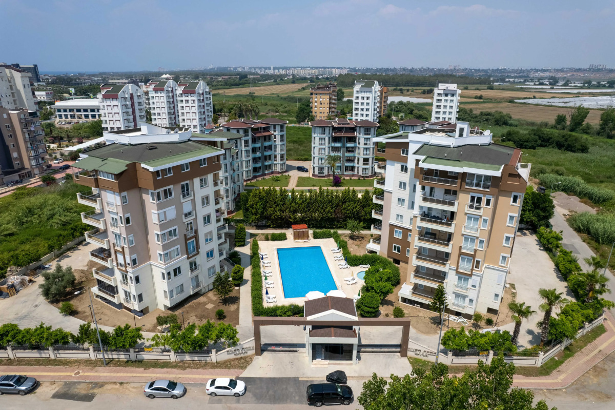 Apartments River Park Residence Lara