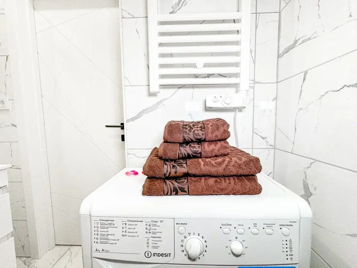 Квартира Уютная студия с балконом в новом доме Крымск Хоум