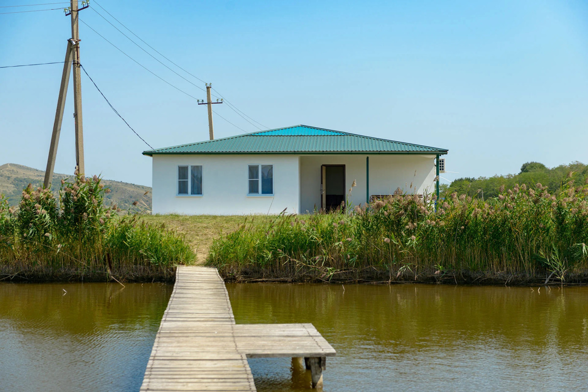 Широкая балка