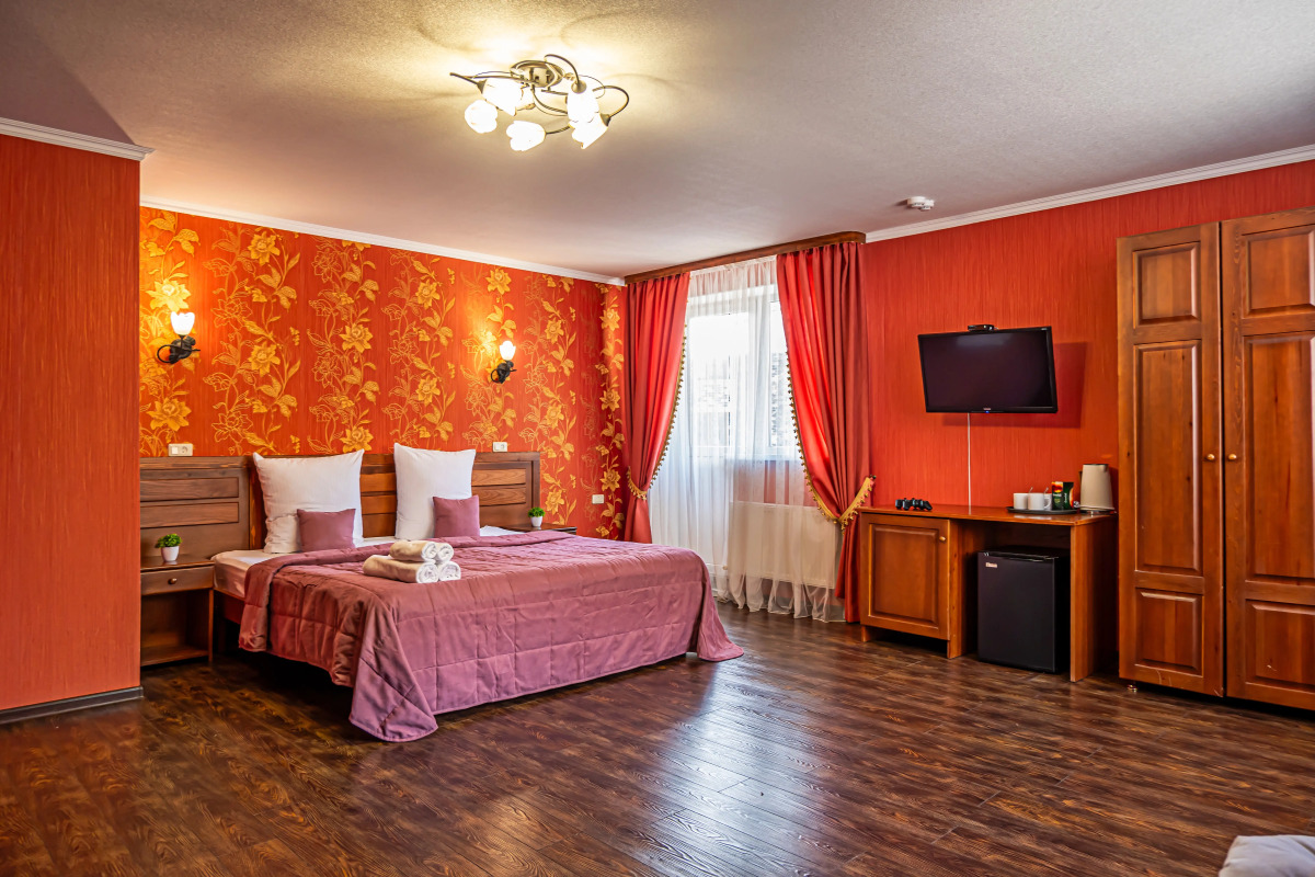 Отель  Аламат