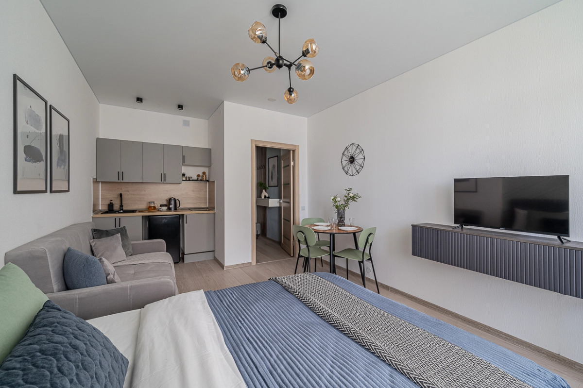 Квартира-студия на 22 этаже