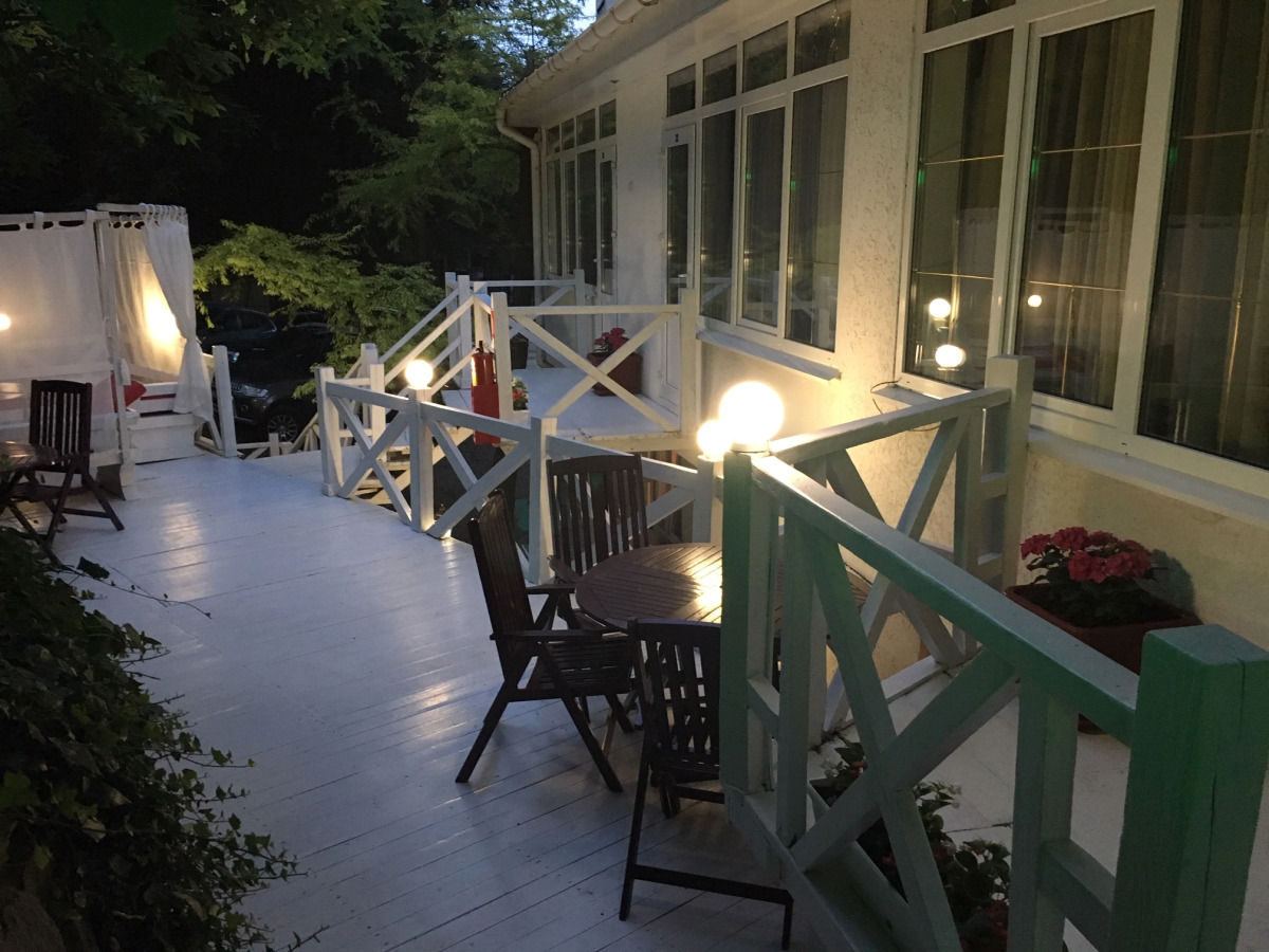 Royal Nikita Apartments