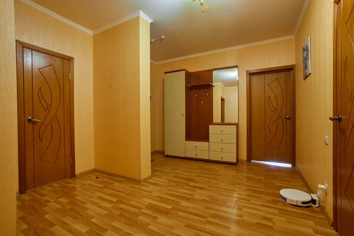 Апартаменты Большая квартира с видом на Волгу