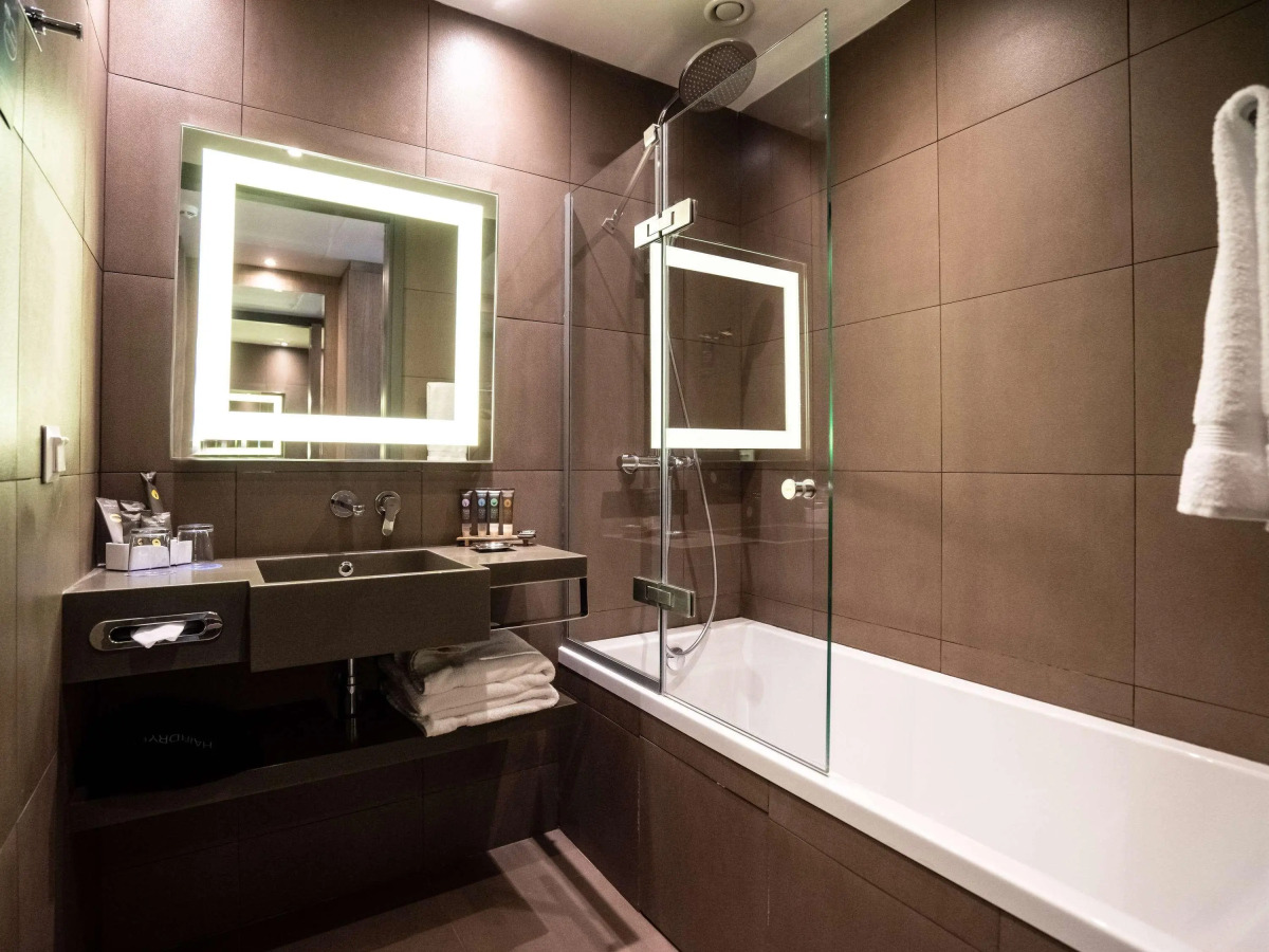 Отель Novotel Almaty City Center