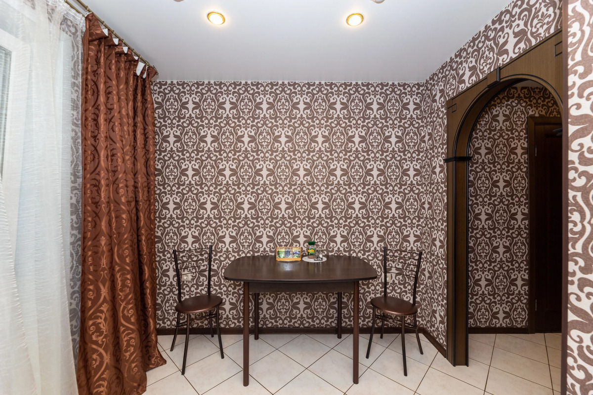 Отель Уралочка