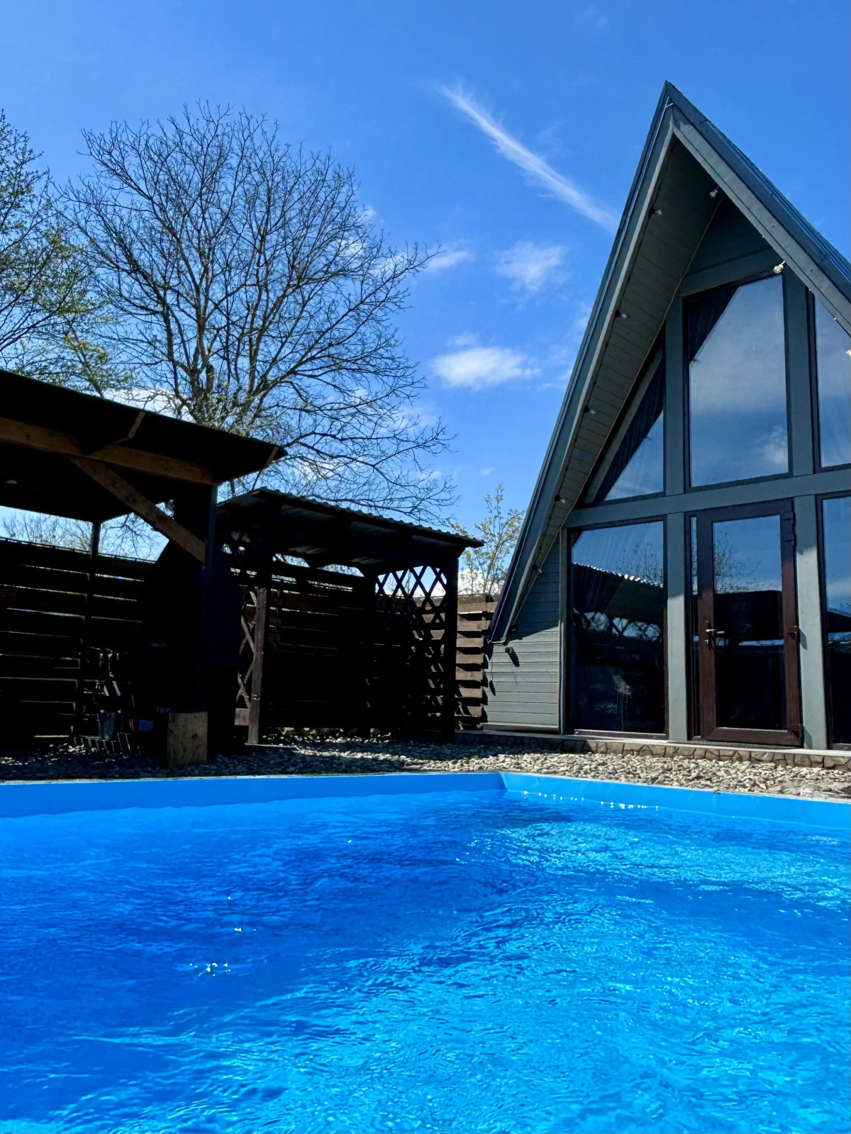 Частный дом Отражение гор