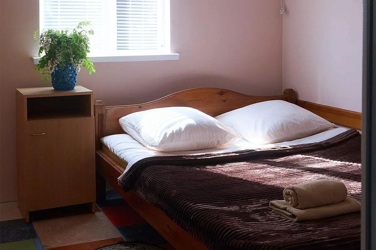 Отель Белый