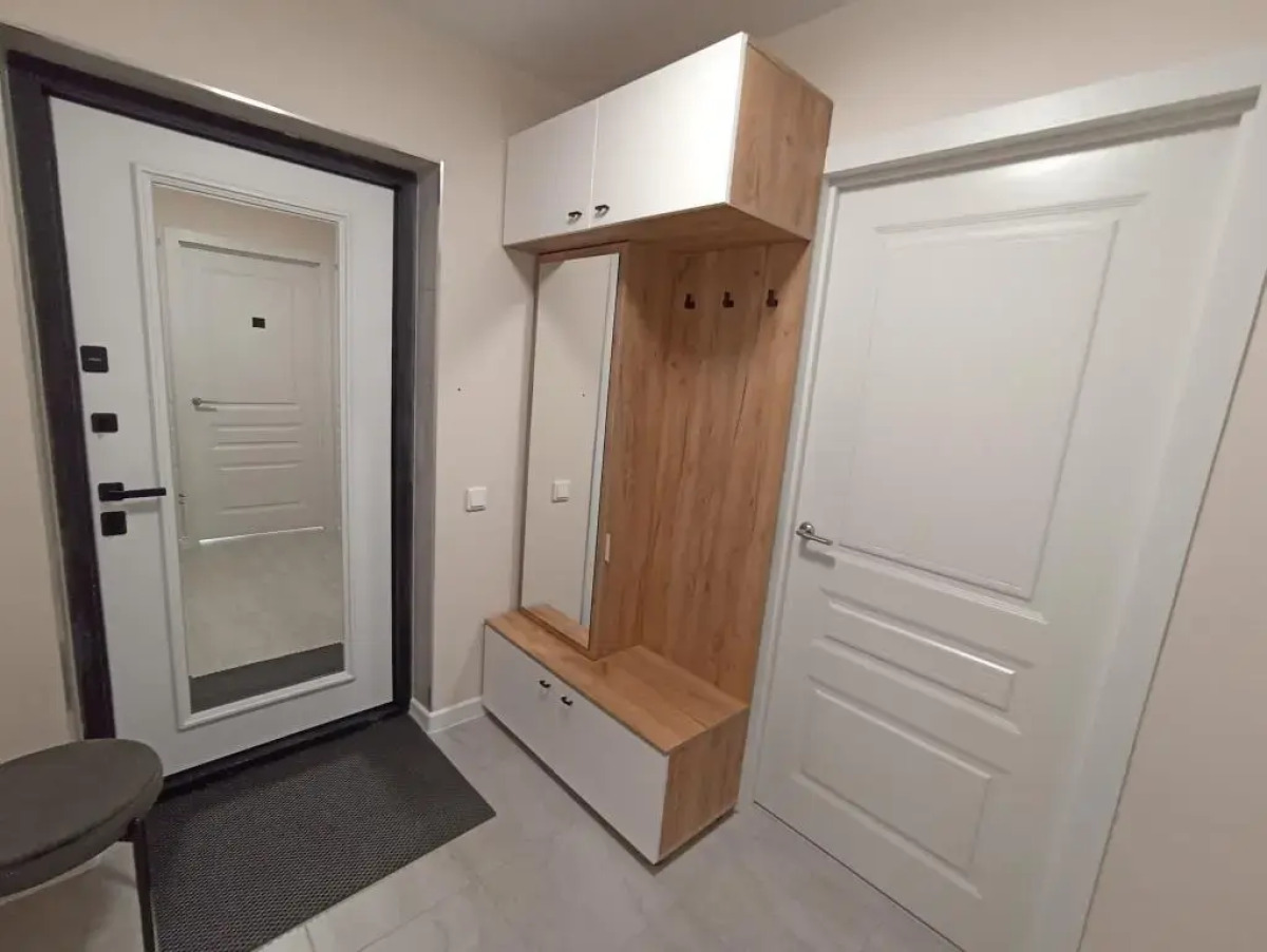 Апартаменты 1-комнатные сети «Все в гости» на ул.Кузнецова 97А на 4 этаже