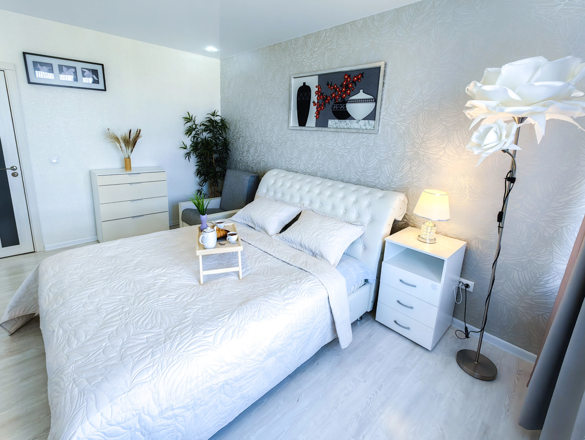 Апартаменты Ленина 221