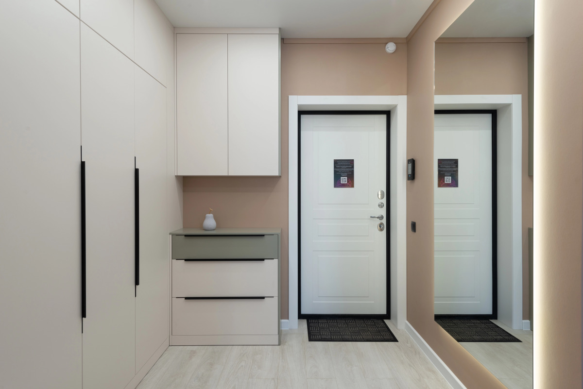 Квартира с дизайнерским ремонтом в Айвазовский City