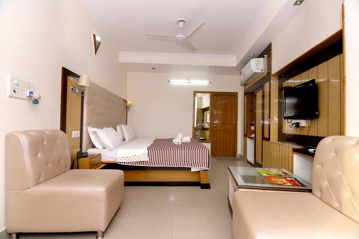 Отель Ganesha Inn