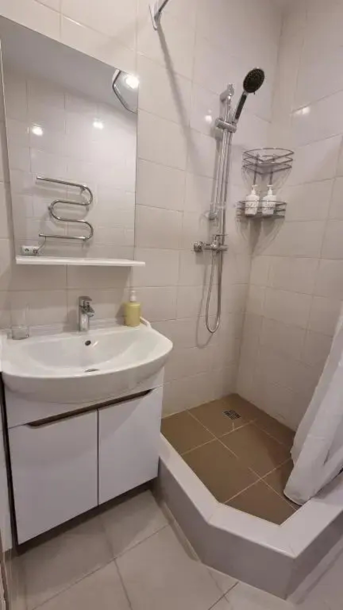 Квартира Космонавтов 11 1