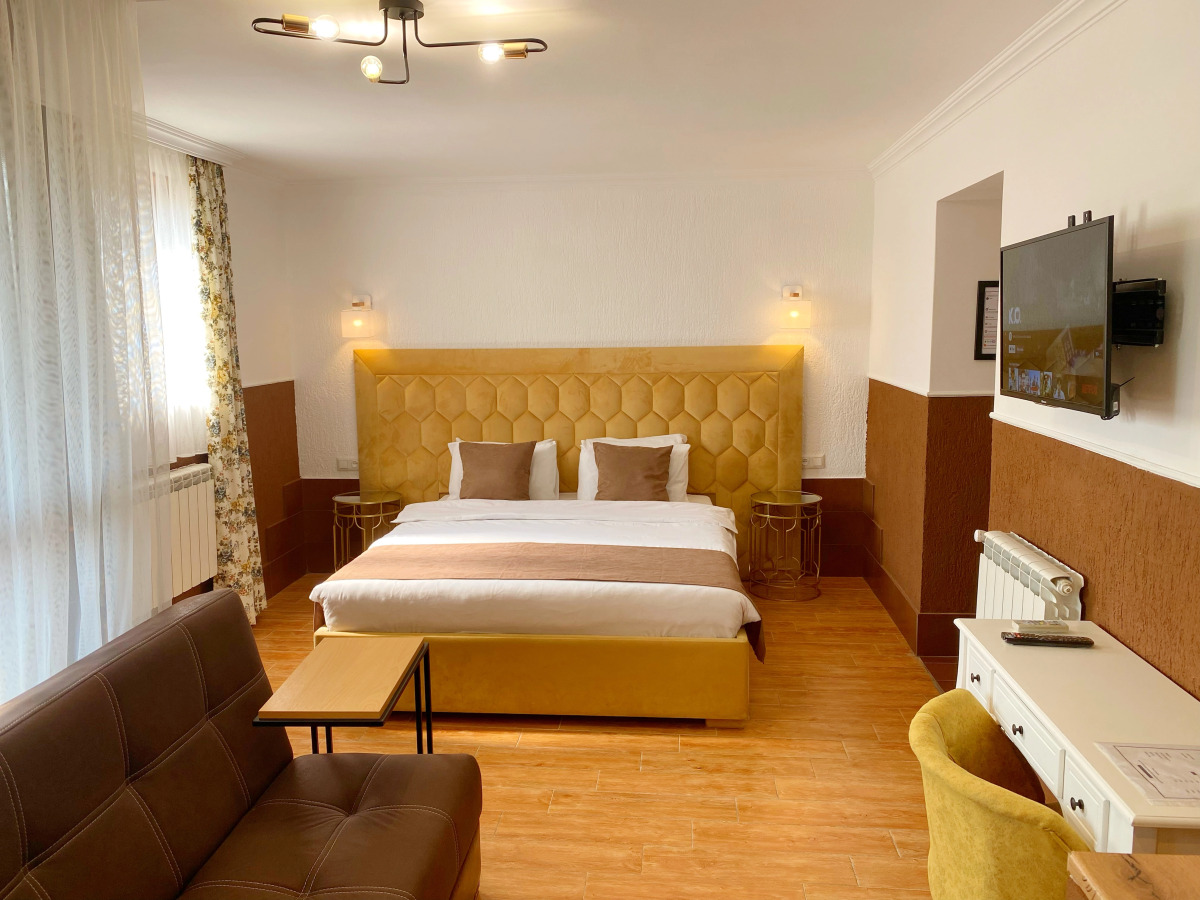 Отель Orange Kutaisi