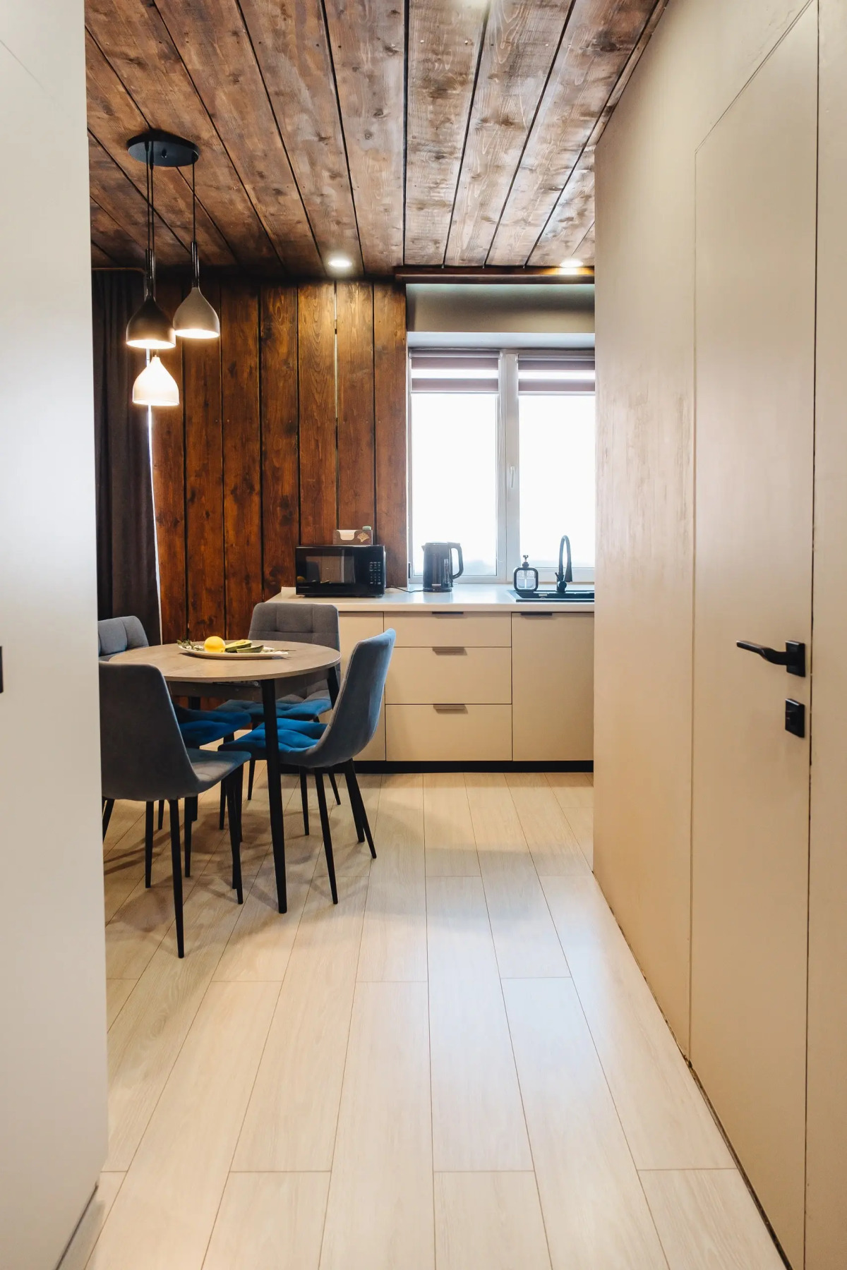 Квартира Стильная Студия для Отдыха на Дзержинского