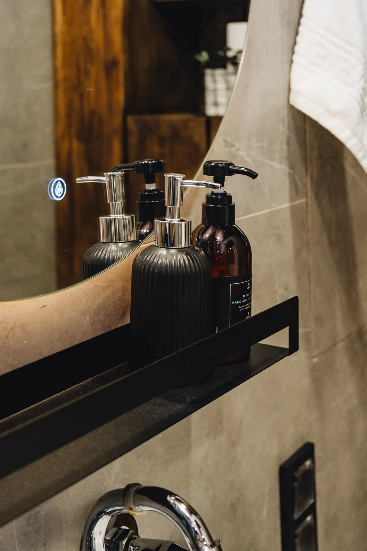 Квартира Стильная Студия для Отдыха на Дзержинского