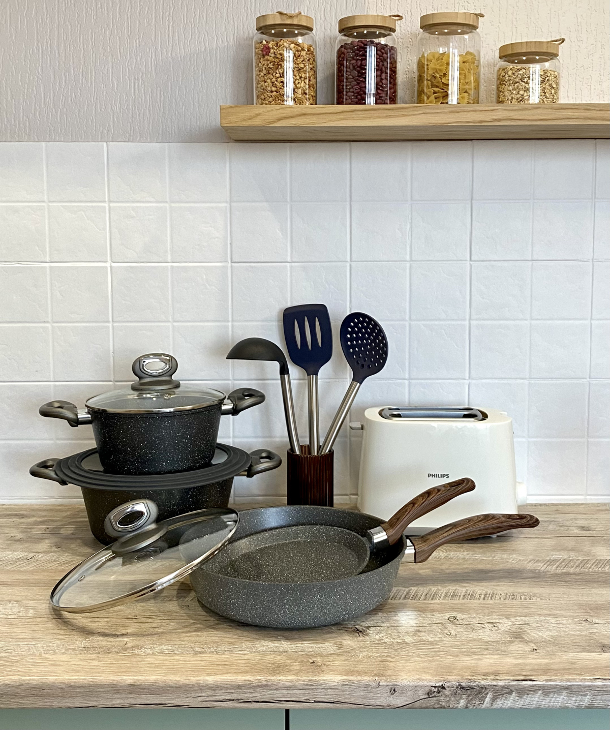 Квартира Видовая студия на 17 этаже