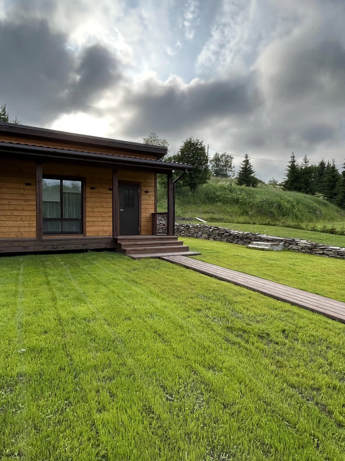 Частный Дом На Берегу Реки